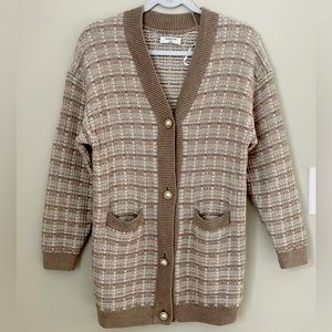 Never wear it . Very good condition. Decluttering